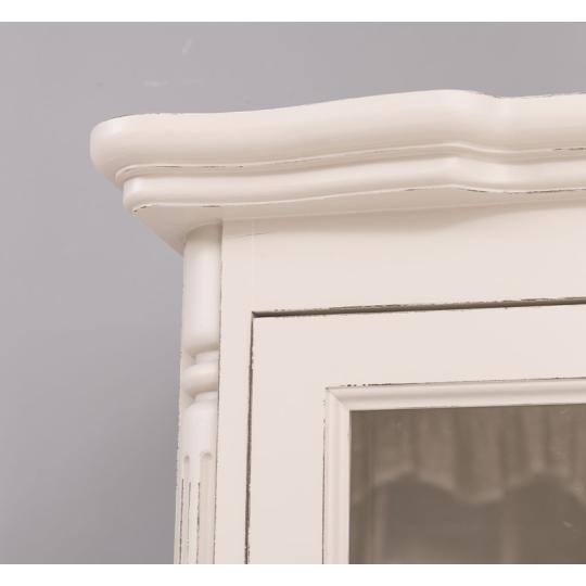 zlomenobiela shabby chic vitriny skrina vidiecky elegantny provence vintage mediteransky elegantna vila zamok klasicky nabytok cottage anglicky styl nabytky lameridiana.jpg